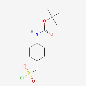 molecular formula C12H22ClNO4S B13448151 tert-butyl N-{4-[(chlorosulfonyl)methyl]cyclohexyl}carbamate CAS No. 2901043-14-7