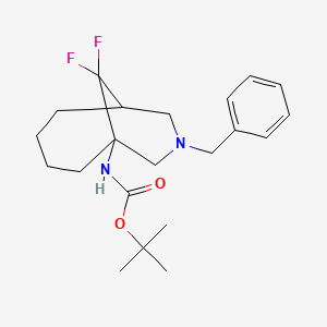 molecular formula C21H30F2N2O2 B13456433 tert-butyl N-{8-benzyl-10,10-difluoro-8-azabicyclo[4.3.1]decan-1-yl}carbamate 