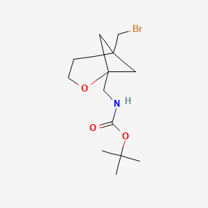 molecular formula C13H22BrNO3 B13462227 tert-butyl N-{[5-(bromomethyl)-2-oxabicyclo[3.1.1]heptan-1-yl]methyl}carbamate 