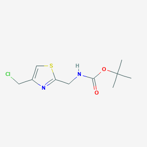 molecular formula C10H15ClN2O2S B13471103 tert-butyl N-{[4-(chloromethyl)-1,3-thiazol-2-yl]methyl}carbamate 