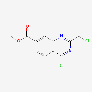 molecular formula C11H8Cl2N2O2 B13498878 Methyl 4-chloro-2-(chloromethyl)quinazoline-7-carboxylate 