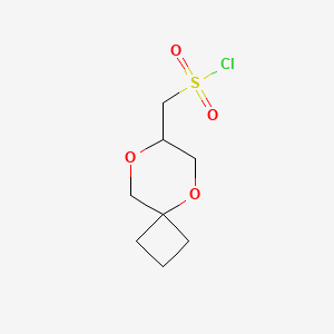 molecular formula C8H13ClO4S B13508746 {5,8-Dioxaspiro[3.5]nonan-7-yl}methanesulfonyl chloride 