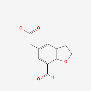 molecular formula C12H12O4 B13554193 Methyl2-(7-formyl-2,3-dihydro-1-benzofuran-5-yl)acetate 