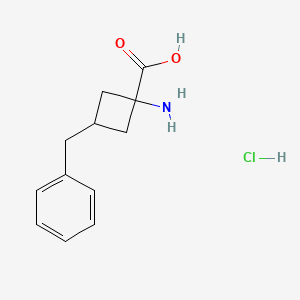 molecular formula C12H16ClNO2 B13561832 1-Amino-3-benzylcyclobutane-1-carboxylicacidhydrochloride 
