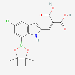 molecular formula C18H19BClNO6 B13571661 2-((5-Chloro-7-(4,4,5,5-tetramethyl-1,3,2-dioxaborolan-2-yl)-1H-indol-2-yl)methylene)malonic acid 