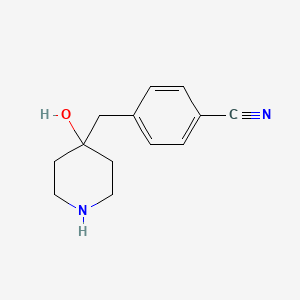 molecular formula C13H16N2O B13581008 4-((4-Hydroxypiperidin-4-yl)methyl)benzonitrile 