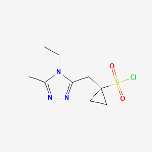 molecular formula C9H14ClN3O2S B13622464 1-((4-Ethyl-5-methyl-4H-1,2,4-triazol-3-yl)methyl)cyclopropane-1-sulfonyl chloride 