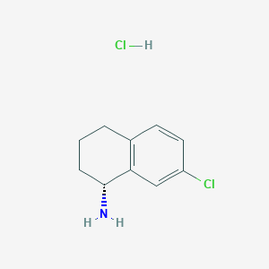 molecular formula C10H13Cl2N B13646326 (r)-7-Chloro-1,2,3,4-tetrahydronaphthalen-1-amine hydrochloride 