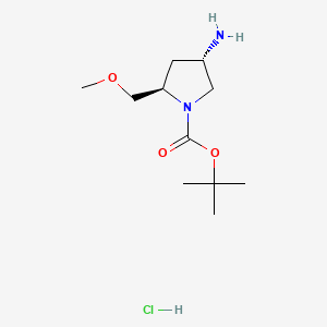 molecular formula C11H23ClN2O3 B13648624 tert-Butyl (2R,4S)-4-amino-2-(methoxymethyl)pyrrolidine-1-carboxylate hydrochloride 