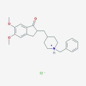 molecular formula C24H30ClNO3 B136834 2-[(1-Benzylpiperidin-1-ium-4-yl)methyl]-5,6-dimethoxy-2,3-dihydroinden-1-one;chloride CAS No. 142057-77-0