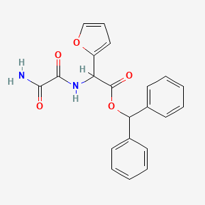 molecular formula C21H18N2O5 B1375966 Benzhydryl 2-(2-amino-2-oxoacetamido)-2-(furan-2-yl)acetate CAS No. 69027-03-8