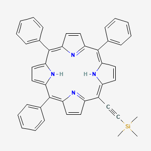 molecular formula C43H34N4Si B13772304 Trimethyl-[2-(10,15,20-triphenyl-21,23-dihydroporphyrin-5-yl)ethynyl]silane 