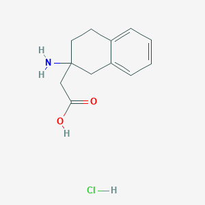 molecular formula C12H16ClNO2 B1378783 2-(2-Amino-1,2,3,4-tetrahydronaphthalen-2-yl)acetic acid hydrochloride CAS No. 1607266-94-3