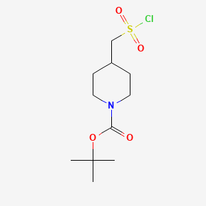 molecular formula C11H20ClNO4S B1378896 Tert-butyl 4-(chlorosulfonylmethyl)piperidine-1-carboxylate CAS No. 1196151-52-6