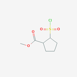 molecular formula C7H11ClO4S B1380379 Methyl 2-(chlorosulfonyl)cyclopentane-1-carboxylate CAS No. 1552637-43-0