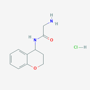 molecular formula C11H15ClN2O2 B1381326 2-amino-N-(3,4-dihydro-2H-1-benzopyran-4-yl)acetamide hydrochloride CAS No. 1579143-22-8