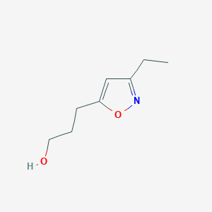 molecular formula C8H13NO2 B1381383 3-(3-Ethyl-1,2-oxazol-5-yl)propan-1-ol CAS No. 1566151-00-5