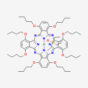 molecular formula C70H95AlN8O9Si B13816808 Triethyl-[(3,6,12,15,21,24,30,33-octabutoxy-9,18,27,36,37,39,40,41-octaza-38-aluminadecacyclo[17.17.3.110,17.128,35.02,7.08,37.011,16.020,25.026,39.029,34]hentetraconta-1(36),2,4,6,8,10(41),11,13,15,17,19,21,23,25,27,29,31,33,35(40)-nonadecaen-38-yl)oxy]silane 