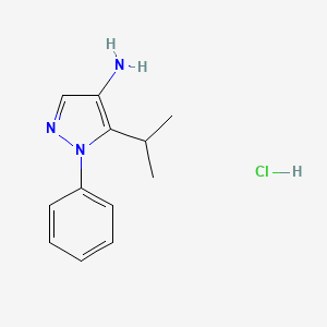 molecular formula C12H16ClN3 B1383306 1-phenyl-5-(propan-2-yl)-1H-pyrazol-4-amine hydrochloride CAS No. 1795506-87-4