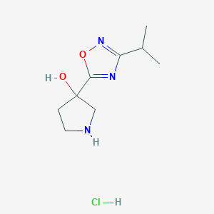 molecular formula C9H16ClN3O2 B1383359 3-[3-(Propan-2-yl)-1,2,4-oxadiazol-5-yl]pyrrolidin-3-ol hydrochloride CAS No. 1803586-91-5