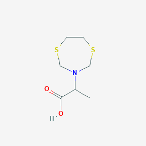 molecular formula C7H13NO2S2 B1383959 2-(1,5,3-二噻杂环戊烷-3-基)丙酸 CAS No. 1966944-46-6