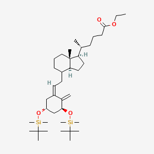 molecular formula C39H72O4Si2 B13841527 ethyl (5R)-5-[(1R,3aS,7aR)-4-[(2Z)-2-[(3S,5R)-3,5-bis[[tert-butyl(dimethyl)silyl]oxy]-2-methylidenecyclohexylidene]ethyl]-7a-methyl-1,2,3,3a,4,5,6,7-octahydroinden-1-yl]hexanoate 