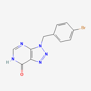 molecular formula C11H8BrN5O B1384388 3-(4-溴苄基)-3H-[1,2,3]三唑并[4,5-d]嘧啶-7-醇 CAS No. 937604-16-5