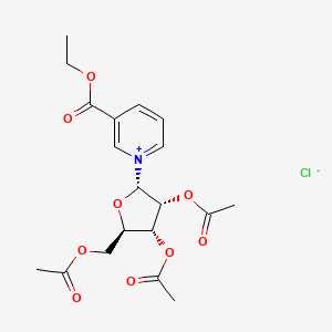 molecular formula C19H24ClNO9 B13852096 Diacetoxy-5-(acetoxymethyl)tetrahydrofuran-2-yl)-3-(ethoxycarbonyl)pyridin-1-ium Chloride 