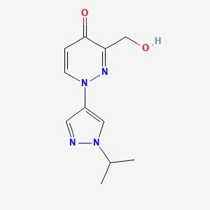 molecular formula C11H14N4O2 B13854619 3-(hydroxymethyl)-1-[1-(propan-2-yl)-1H-pyrazol-4-yl]pyridazin-4(1H)-one 