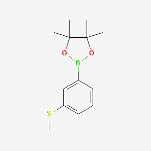 molecular formula C13H19BO2S B1387974 4,4,5,5-四甲基-2-(3-(甲硫基)苯基)-1,3,2-二恶杂硼环 CAS No. 710348-63-3