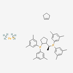 molecular formula C46H62FeP2 B13902264 (1R)-1-[Bis(3,5-dimethylphenyl)phosphino]-2-[(1S)-1-[bis(3,5-dimethylphenyl)phosphino]ethyl]ferrocene 