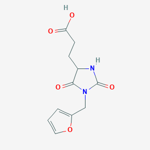 molecular formula C11H12N2O5 B1391046 3-[1-(2-Furylmethyl)-2,5-dioxoimidazolidin-4-yl]propanoic acid CAS No. 1214026-62-6