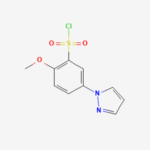 molecular formula C10H9ClN2O3S B1391741 2-methoxy-5-(1H-pyrazol-1-yl)benzenesulfonyl chloride CAS No. 1189749-71-0