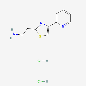 molecular formula C10H13Cl2N3S B1392806 2-[4-(Pyridin-2-yl)-1,3-thiazol-2-yl]ethan-1-amine dihydrochloride CAS No. 1308650-39-6