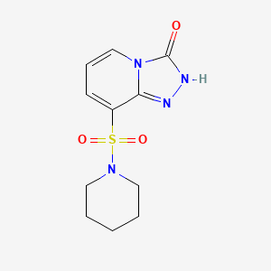 molecular formula C11H14N4O3S B1393190 8-(piperidin-1-ylsulfonyl)[1,2,4]triazolo[4,3-a]pyridin-3(2H)-one CAS No. 1291486-82-2