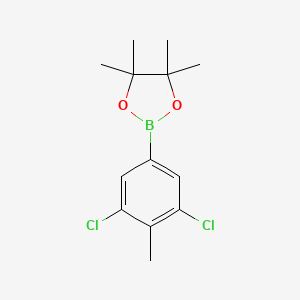 molecular formula C13H17BCl2O2 B1393680 2-(3,5-Dichloro-4-methylphenyl)-4,4,5,5-tetramethyl-1,3,2-dioxaborolane CAS No. 942069-73-0