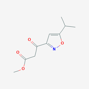 molecular formula C10H13NO4 B1394382 3-(5-Isopropyl-isoxazol-3-yl)-3-oxo-propionic acid methyl ester CAS No. 1229624-70-7