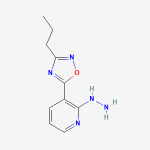 2-Hydrazinyl-3-(3-propyl-1,2,4-oxadiazol-5-yl)pyridine