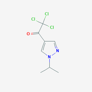 molecular formula C8H9Cl3N2O B1396302 2,2,2-Trichloro-1-(1-isopropyl-1H-pyrazol-4-yl)-ethanone CAS No. 1306738-55-5