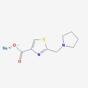 molecular formula C9H11N2NaO2S B1396933 2-(吡咯烷-1-基甲基)-1,3-噻唑-4-羧酸钠 CAS No. 1332531-62-0