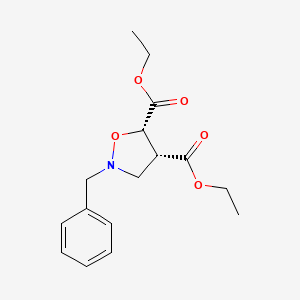 molecular formula C16H21NO5 B1398140 (4R,5S)-2-Benzyl-isoxazolidine-4,5-dicarboxylic acid diethyl ester RACEMATE CAS No. 871085-94-8