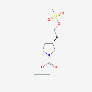 molecular formula C12H23NO5S B13986621 (R)-tert-butyl 3-(2-((methylsulfonyl)oxy)ethyl)pyrrolidine-1-carboxylate 