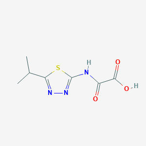 [(5-Isopropyl-1,3,4-thiadiazol-2-yl)amino](oxo)acetic acid
