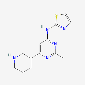 molecular formula C13H17N5S B1399170 N-(2-Methyl-6-(piperidin-3-yl)pyrimidin-4-yl)thiazol-2-amine CAS No. 1361116-51-9
