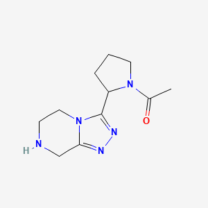 molecular formula C11H17N5O B1399229 1-(2-(5,6,7,8-Tetrahydro-[1,2,4]triazolo[4,3-a]pyrazin-3-yl)pyrrolidin-1-yl)ethanone CAS No. 1316217-80-7
