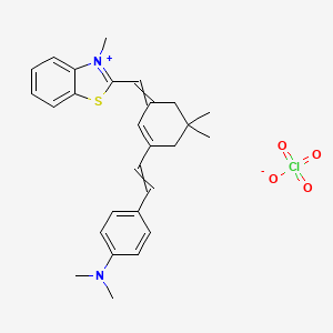 molecular formula C27H31ClN2O4S B1399317 4-[2-[5,5-dimethyl-3-[(3-methyl-1,3-benzothiazol-3-ium-2-yl)methylidene]cyclohexen-1-yl]ethenyl]-N,N-dimethylaniline;perchlorate CAS No. 214340-85-9
