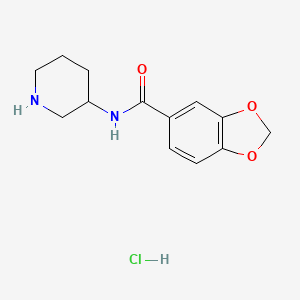 molecular formula C13H17ClN2O3 B1400203 N-(Piperidin-3-yl)benzo[d][1,3]dioxole-5-carboxamide hydrochloride CAS No. 1353951-66-2