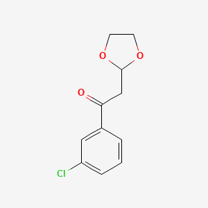 molecular formula C11H11ClO3 B1400235 1-(3-氯苯基)-2-(1,3-二氧戊环-2-基)-乙酮 CAS No. 1228460-50-1