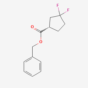 molecular formula C13H14F2O2 B14016406 Benzyl (1S)-3,3-difluorocyclopentane-1-carboxylate 