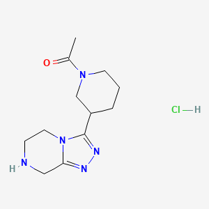molecular formula C12H20ClN5O B1402438 1-(3-(5,6,7,8-Tetrahydro-[1,2,4]triazolo[4,3-a]pyrazin-3-yl)piperidin-1-yl)ethanone hydrochloride CAS No. 1361113-75-8